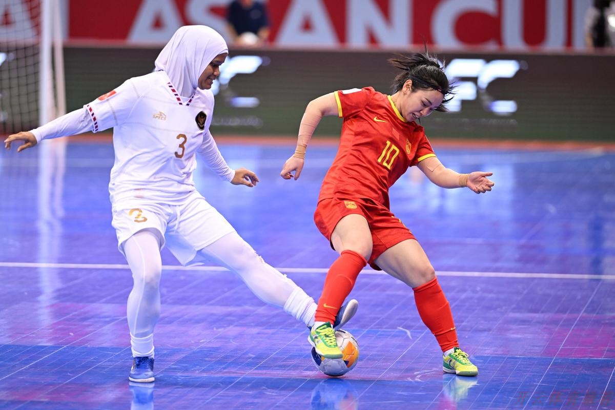 开云体育:女子五人制国家队开展进校园公益活动 开云体育:女子五人制国家队开展进校园公益活动