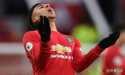 KAI YUN SPORT:2.25亿英镑!曼联冬窗按兵不动,夏窗将追逐沃顿、施蒂勒补强中场 KAI YUN SPORT:2.25亿英镑!曼联冬窗按兵不动,夏窗将追逐沃顿、施蒂勒补强中场